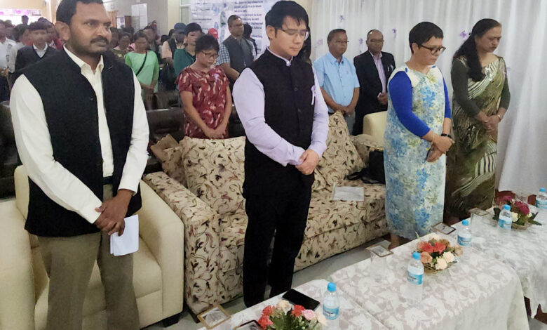 Health minister for cashless treatment to cancer patients