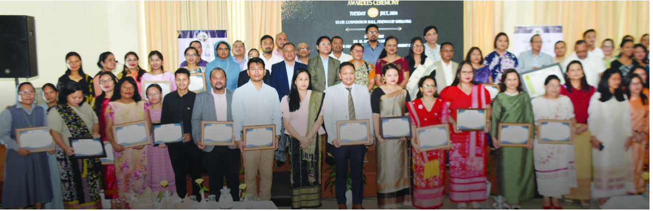 Govt pats professionals as state celebrates healthcare feats